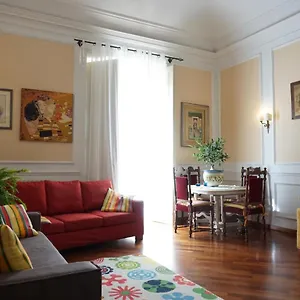 Elegante Centro Storico CTA